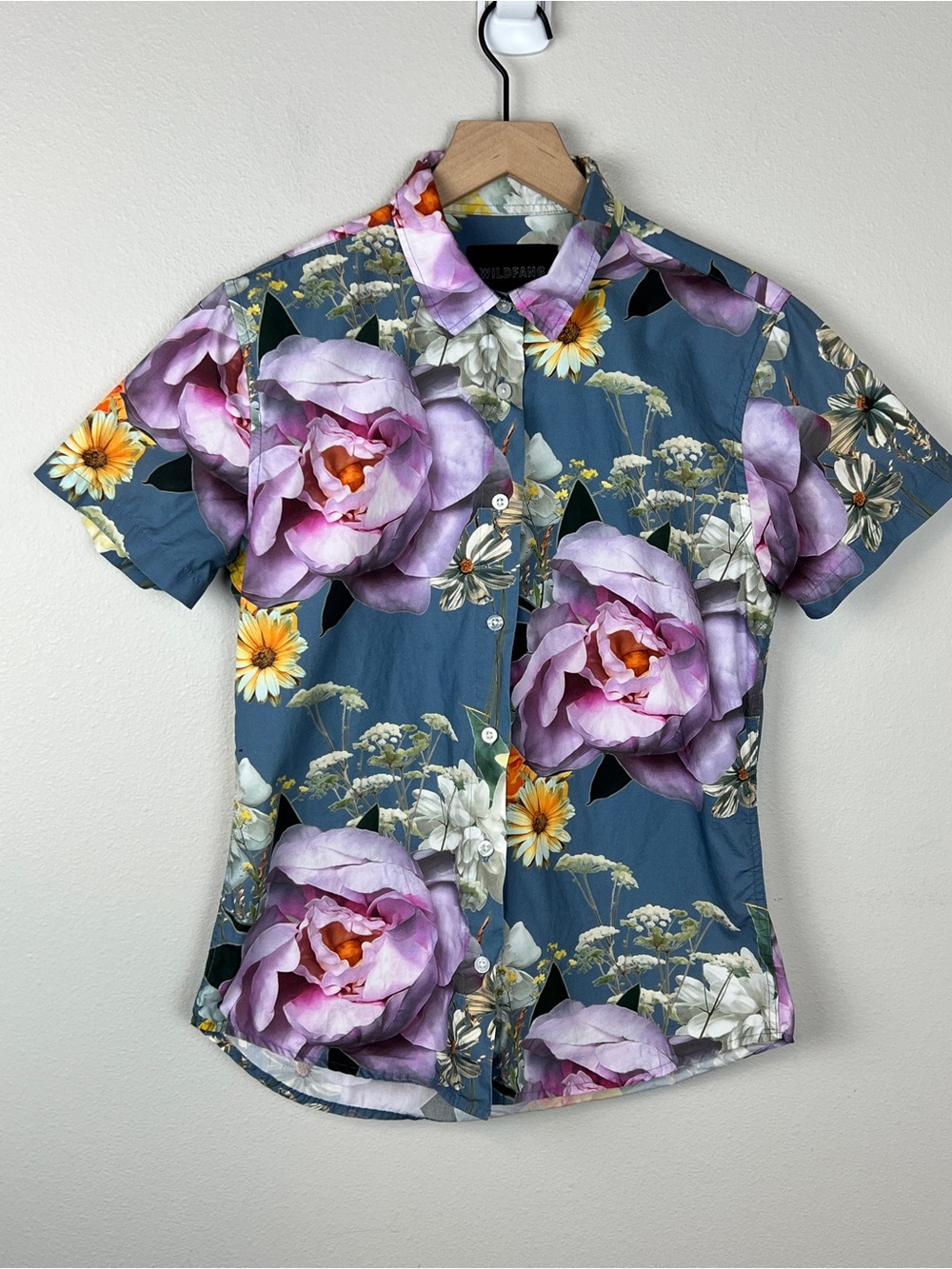 Wildfang Essential Button Up Floral Short Sleeve Shirt - Picture 2 of 5